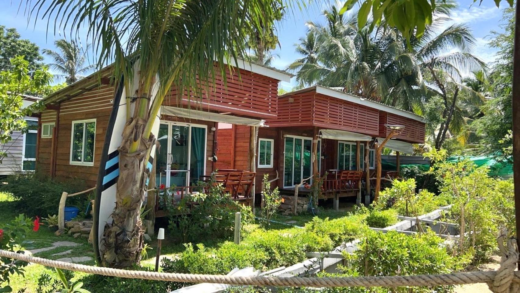 Mook Montra Resort Sea Front Ko Muk Exterior foto